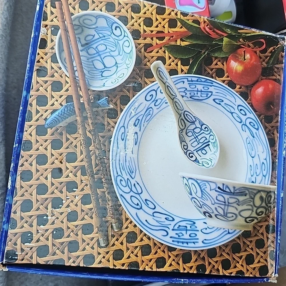 Canton Express Chinese Table Ware Set NWT